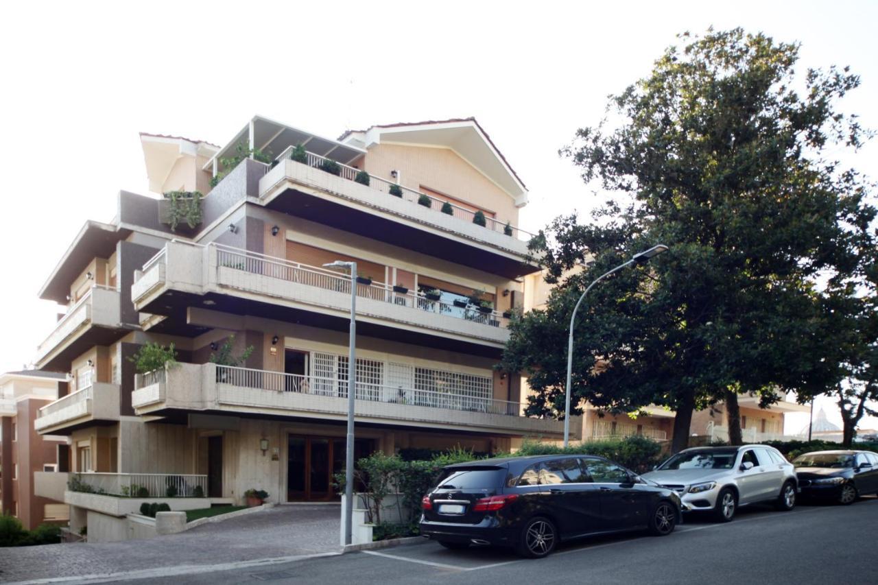 Vatican Green Holidays House โรม ภายนอก รูปภาพ